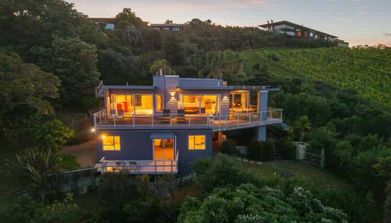 12 Karu Street, Oneroa