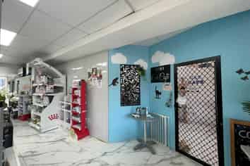 Mairangi Bay Service Operators!