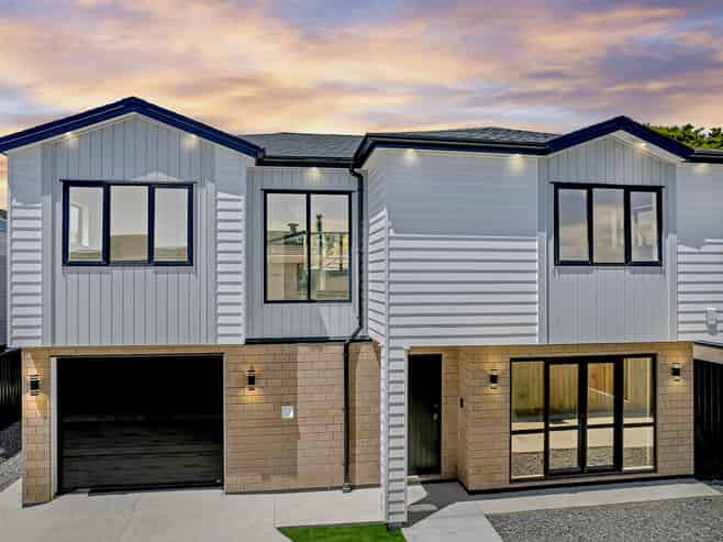 12A Mcleod Road, Weymouth