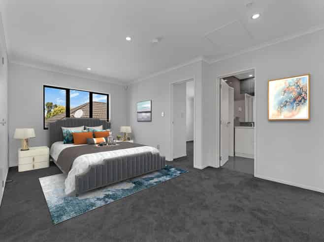 12A Mcleod Road, Weymouth