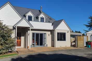  68 South Belt, Solway