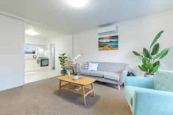 2/278 Shirley Road, Papatoetoe