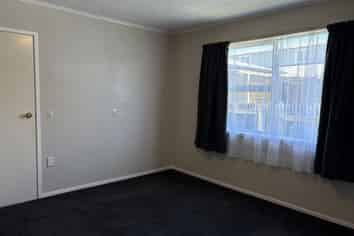 A/144 Ormond Road , Gisborne