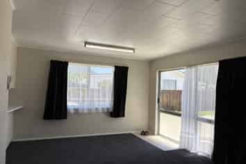 A/144 Ormond Road , Gisborne