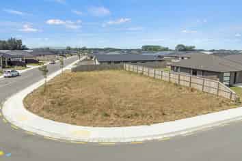 44 Stackwood Avenue, Ravenswood