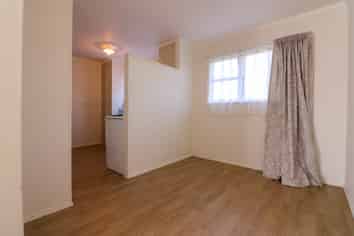 6 Anne Street, Feilding