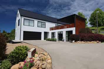 Auckland - Address withheld