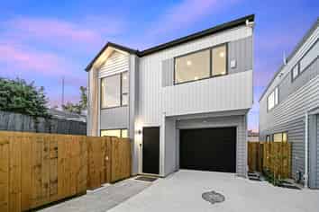 15 Quibray Place, Botany Downs