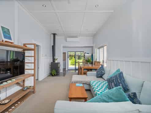 345 Main Road, Tairua