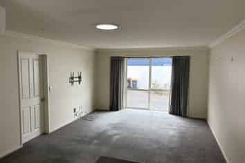 B/84 Gordon Road, Mosgiel