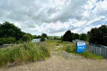 12 Hill Street, Kaka Point