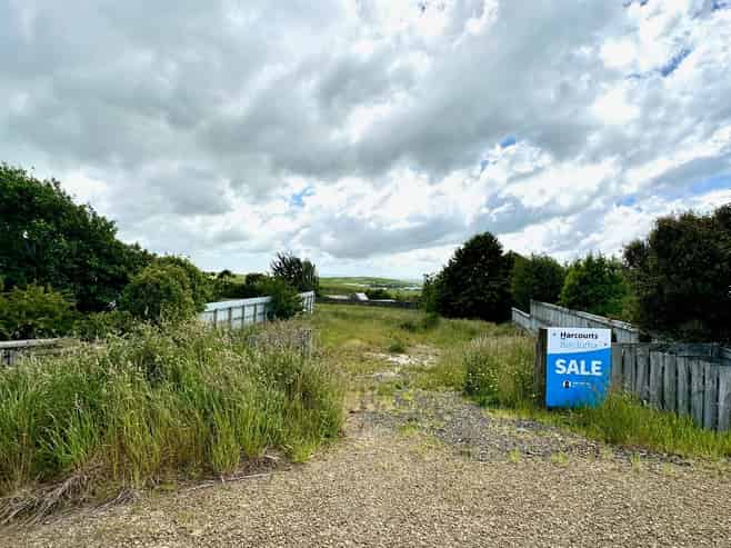 12 Hill Street, Kaka Point