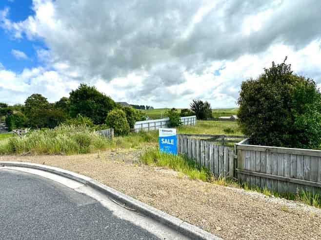 12 Hill Street, Kaka Point