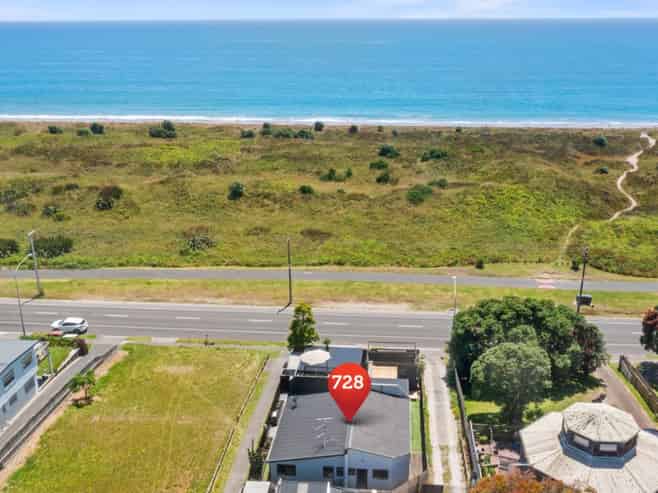 728 Papamoa Beach Road, Papamoa Beach