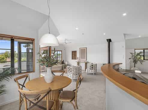 39B Harvey Street, Avenues