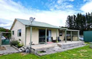  2 Pukaki Avenue, Ngahere