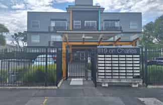 107/19 Charles St, Papatoetoe