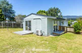 23 Hartford Crescent, Totara Park