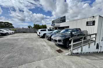 High-Stud Warehouse with Street-Level Showroom