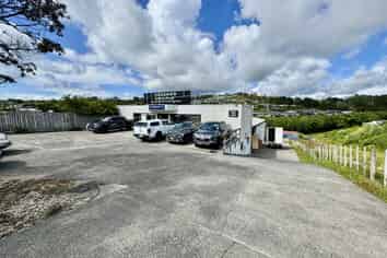 High-Stud Warehouse with Street-Level Showroom