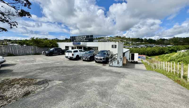 12 Arklow Lane, Stanmore Bay