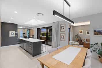 68 Vernon Drive, Lincoln