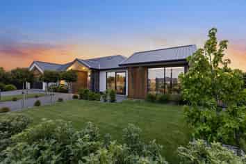 68 Vernon Drive, Lincoln