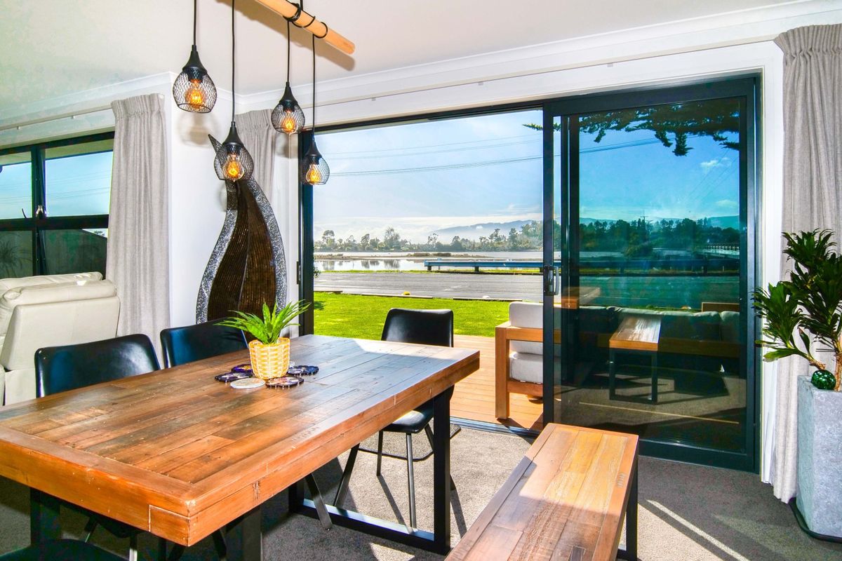 Estuary Views plus a Bonus Section – pohled 5