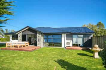 153 Brougham Street, Westport