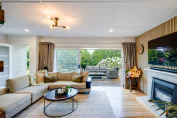 108 Harlech Street, Mayfair