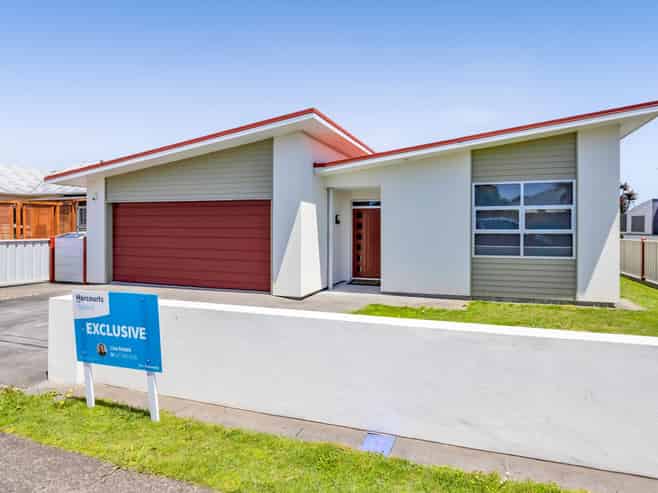 39 Vogel Street, Hawera