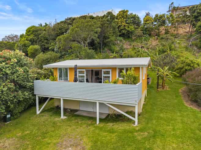 35 Mangawhai Heads Road, Mangawhai Heads