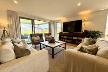 20 Tunarau Street, Raglan