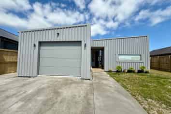 20 Tunarau Street, Raglan