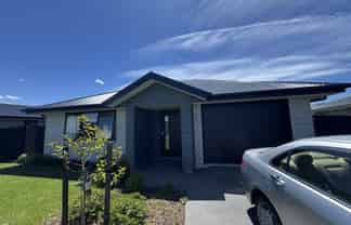 1 Farmview Lane, Lincoln