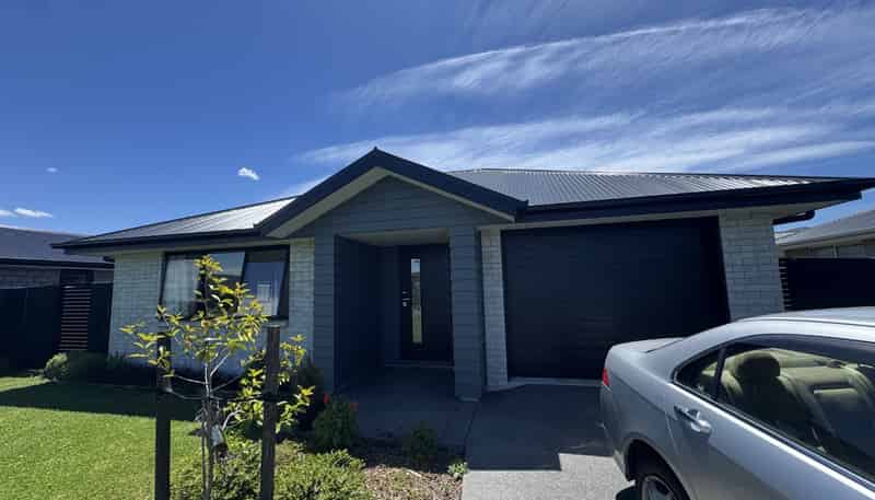 1 Farmview Lane, Lincoln