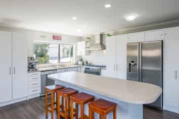 7 Fytfield Place, Paraparaumu