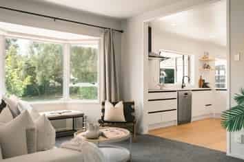 11 Sophia Street, Glenholme