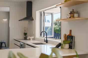 11 Sophia Street, Glenholme