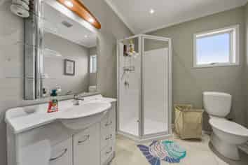 879 Mataikona Road, Mataikona