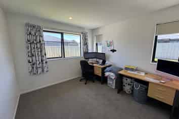 1 Farmview Lane, Lincoln