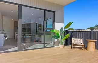 11 Glenfinn Place, Massey