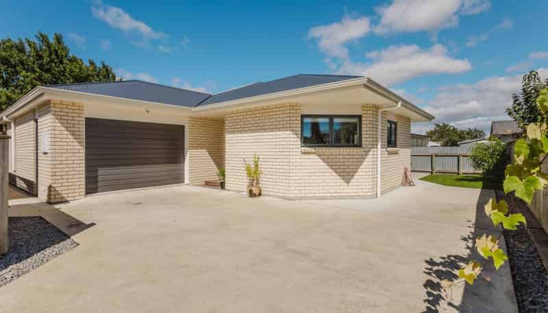 22 McPhee Street, Dannevirke