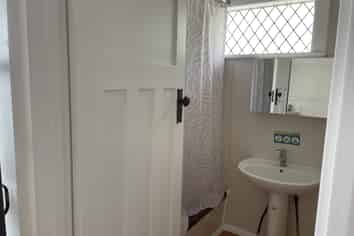 1/25 Wellington Street , Papakura