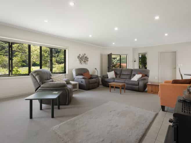 14 Crawford Drive, Thames