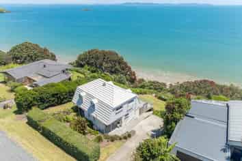 109 State Highway 10, Coopers Beach