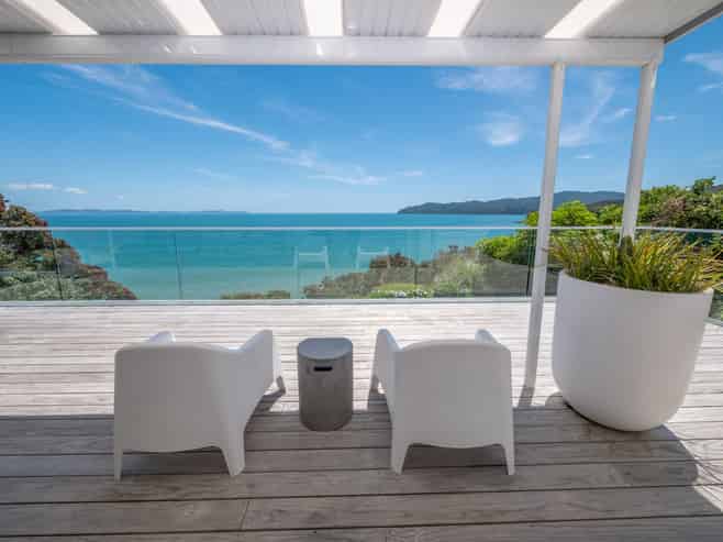 109 State Highway 10, Coopers Beach