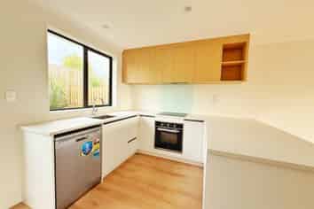 3/29  Normandy Place, Henderson