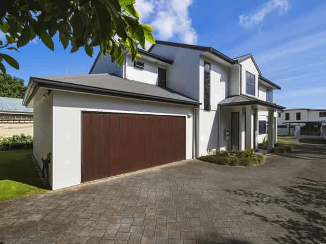 13B Beach Road, Otumoetai