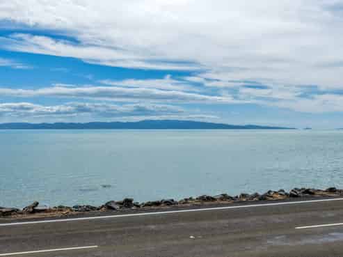 158 Thames Coast Road, Whakatete Bay